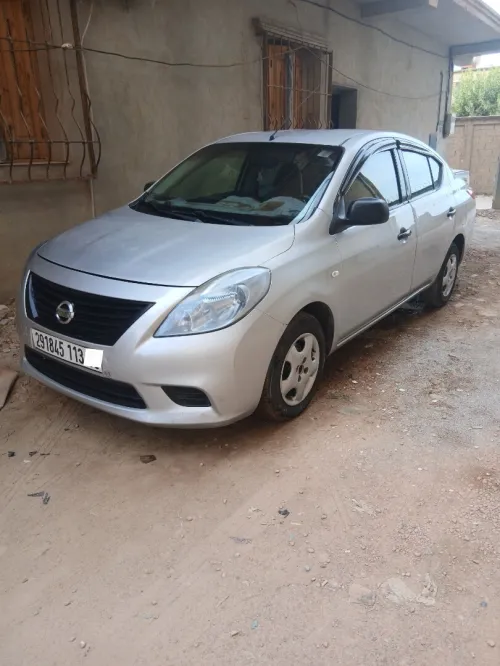Nissan Sunny 2013 Acenta