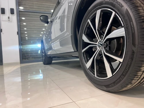 Volkswagen T-Roc 2025 R-Line 