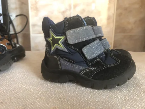 Chaussures bébé enfants