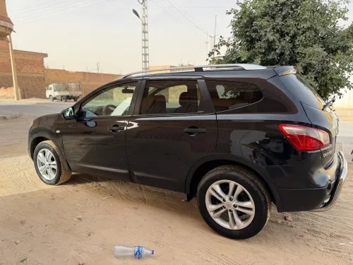 Nissan Qashqai 2011 +2 Tekna