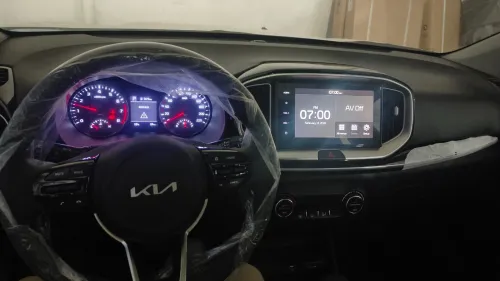 Kia KX1 2026 tt options