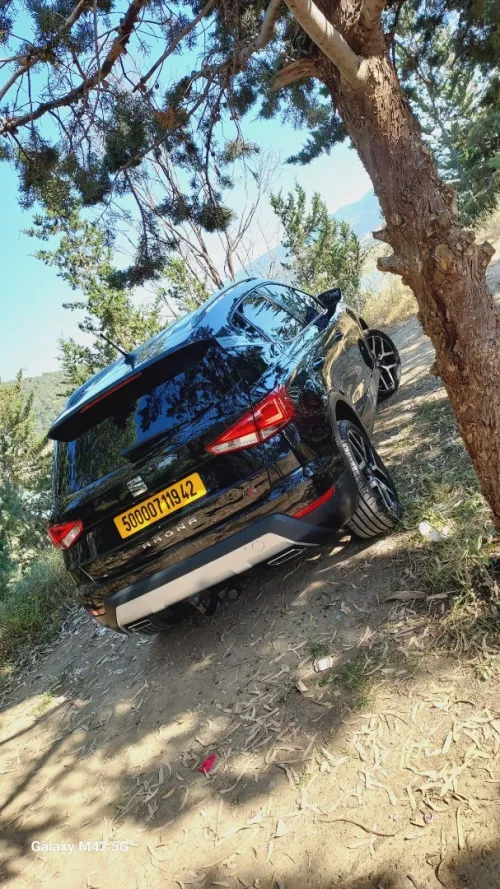 Seat ARONA 2019 FR+