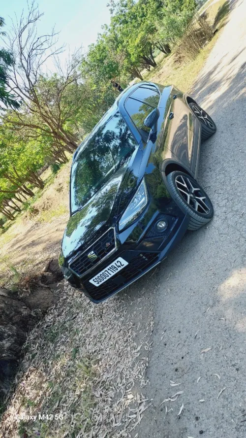 Seat ARONA 2019 FR+