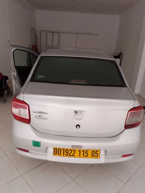 Baic Logan 2015 Baz klim