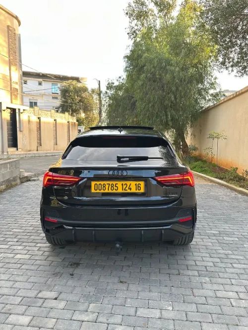 Audi Q3 2024 S line