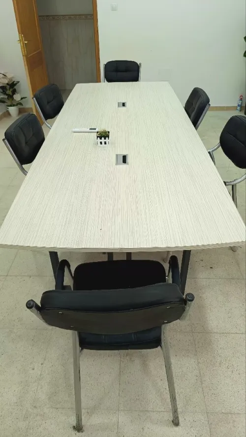 Tables de Réunion Mellamine Avec Pietement Métallique