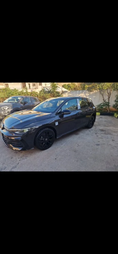 Volkswagen Golf 8 2025 R-Line