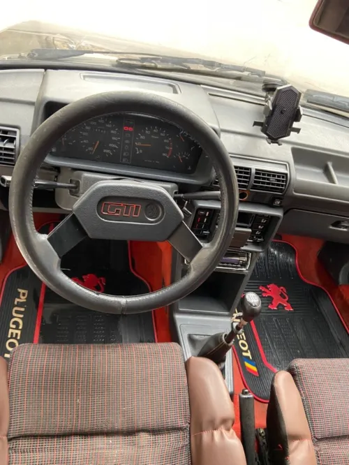 Peugeot 205 1986 1.6 gti injection