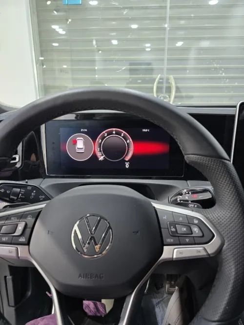 Volkswagen Tiguan 2025 R Lain