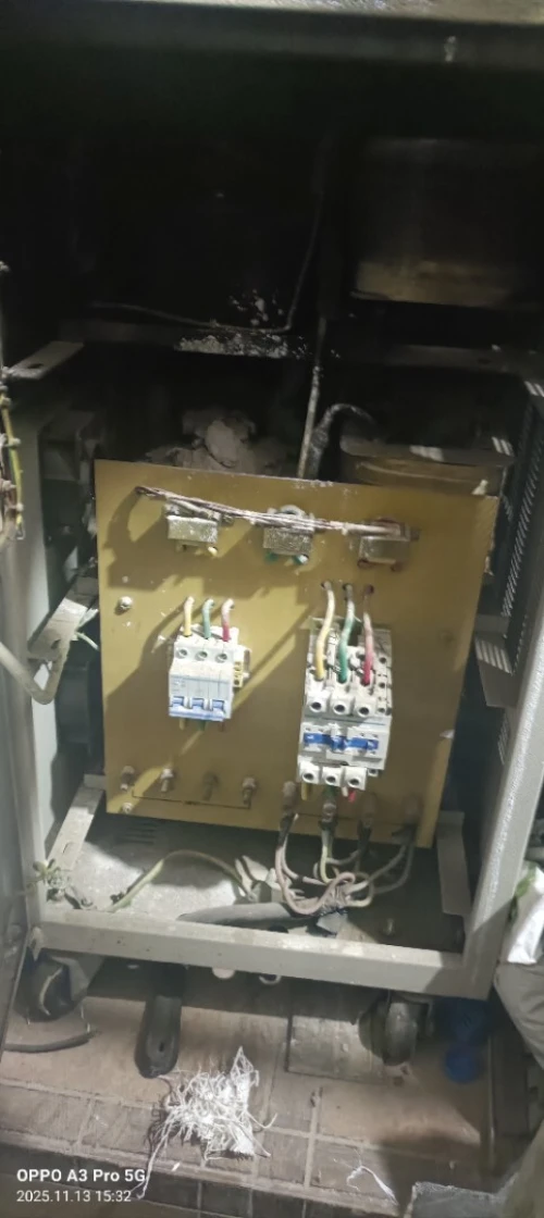 stabilisateur de tension  معطل