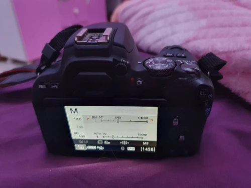 Canon 200d