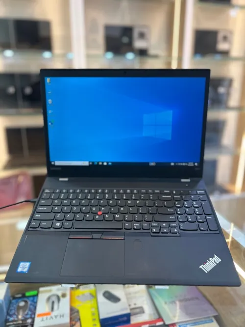 THINKPAD T570 i5 6EME GENERATION 8G DDR4 256 SSD 15.6 POUCES FHD