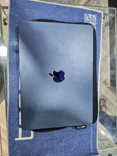 Macbook Air M2 2022