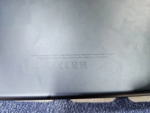 Macbook Air M2 2022