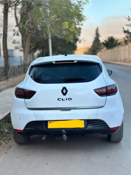 Renault Clio 4 2015 Limited