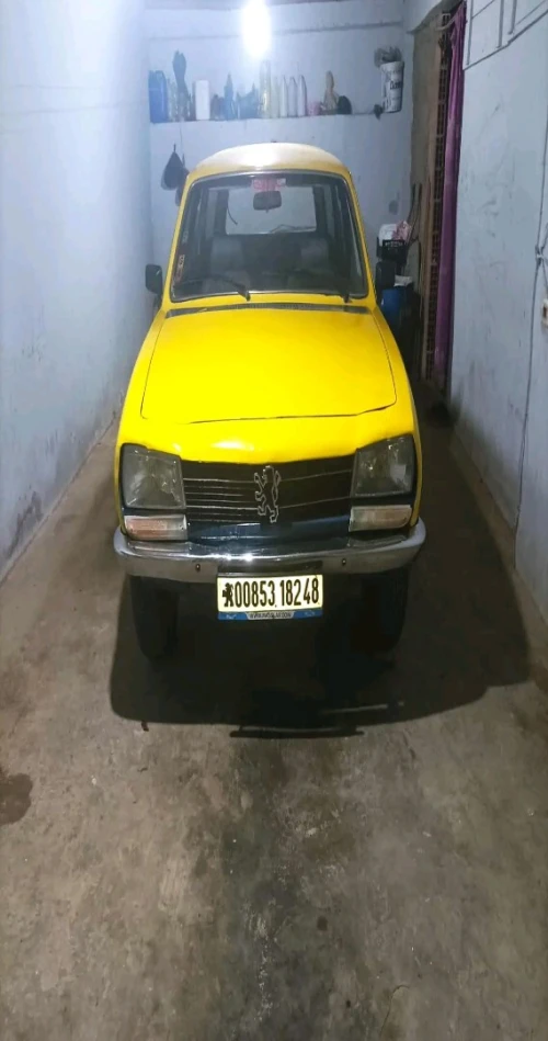 Peugeot 504 1982 504