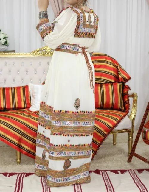 Robe kabyle moderne 