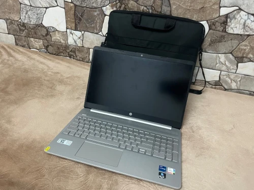 PC portable HP 15s