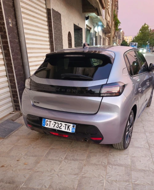 Peugeot 208 2024 Allure Pack