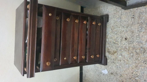Commode