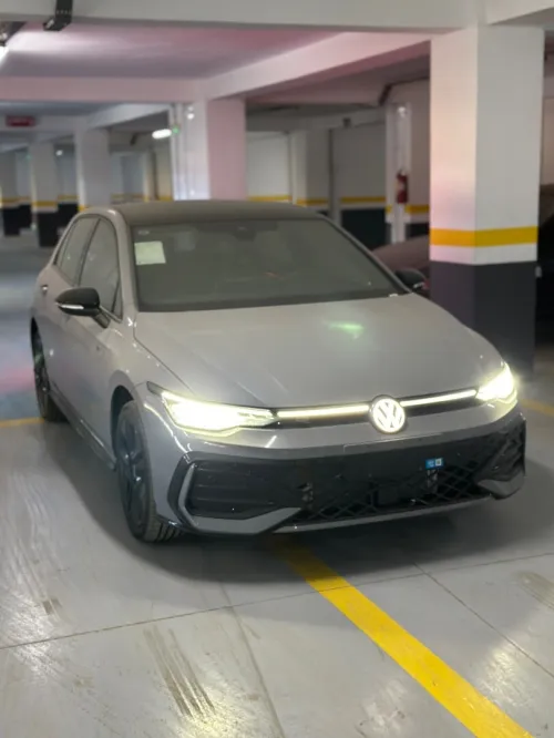 Volkswagen Golf 8 2025 R-Line
