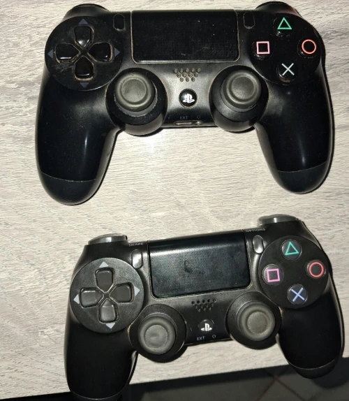 Playstation 4 slim