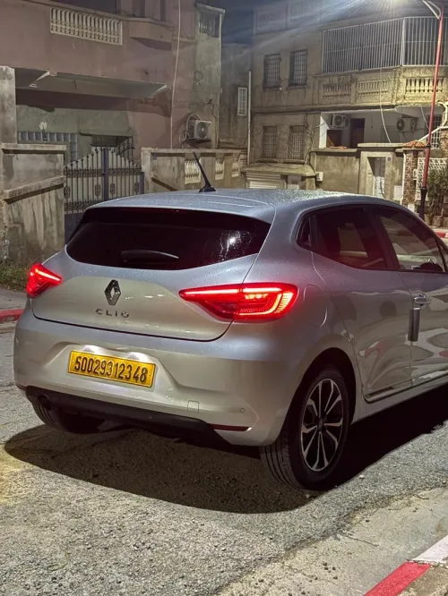 Renault Clio 5  2023 Equilibre