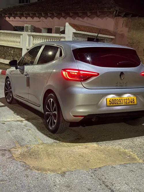Renault Clio 5  2023 Equilibre