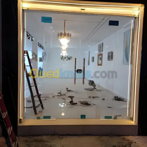 Vitrine en verre trempé 