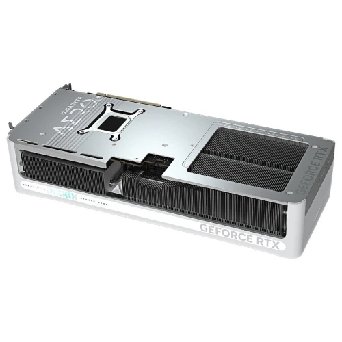 GIGABYTE GEFORCE RTX 5070 TI AERO OC 16G - CARTE GRAPHIQUE - 16 GO GDDR7 - PCIe 5.0 - HDMI + 3x DISPLAYPORT - DLSS 4 - OC - WHITE