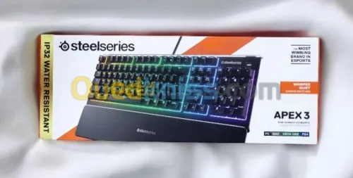 STEELSERIES APEX 3 - CLAVIER GAMING WATER RESISTANT - ALUMINIUM - RGB - QWERTY - POIGNETS - BLACK 