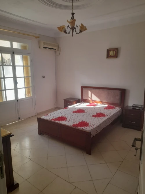 Location Appartement Niveau de villa F5 Alger Birkhadem