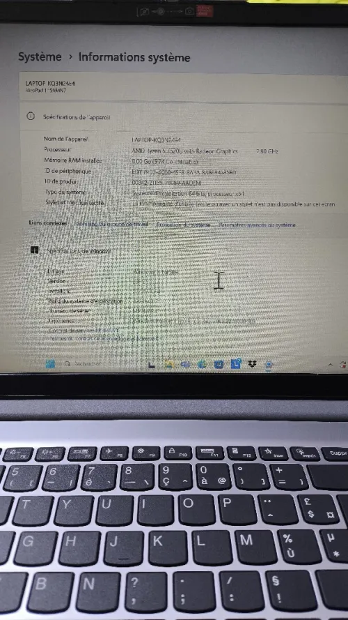 IdeaPad 1 15AMN7 AMD Ryzen 5 7520U with Radeon Graphics. 2.80ghz RAM 8 SSD 512 go