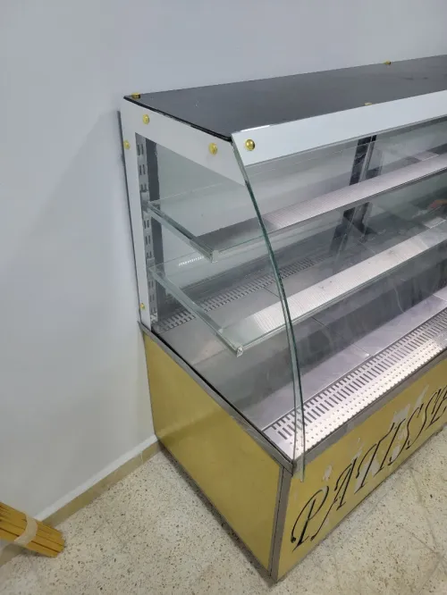Frigo presentoir ventilé 2 mètres