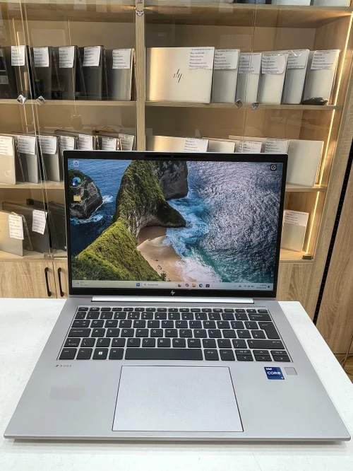 Hp Zbook Firefly 14 G9 i7-1255U 16gb 512ssd NVIDIA T550