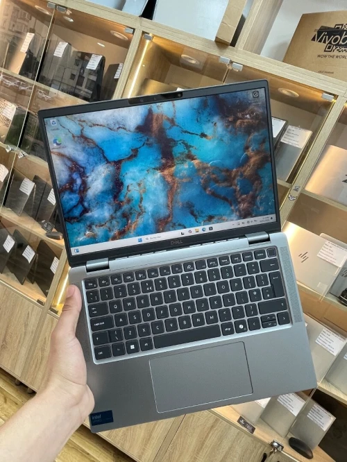 Dell latitude 7350 Ultra 7 165U 16gb 256gb