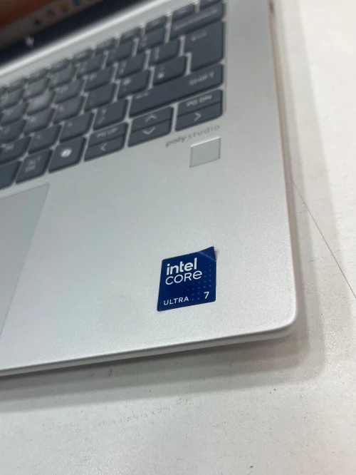 Hp elitebook 640 G11 Ultra 7 155U 16gb 512gb