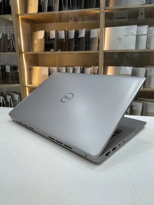 Dell latitude 5440 i5-1335U 16gb 256ssd