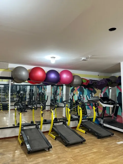 Salle musculation complète état 9,5/10