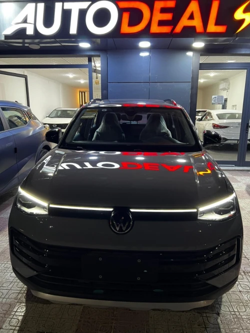 Volkswagen Tahru 2026 XR BLACK EDITION