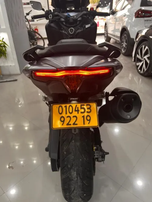 Yamaha Tmax 562 (PV 2022) 2024