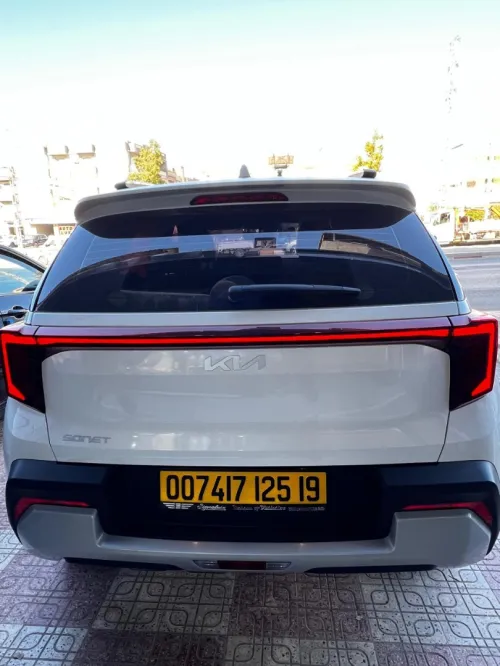 Kia Sonet  2025 Lmjmoula
