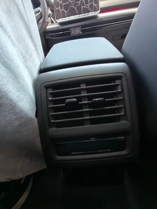 Volkswagen 8.5 2025 Full option + sono