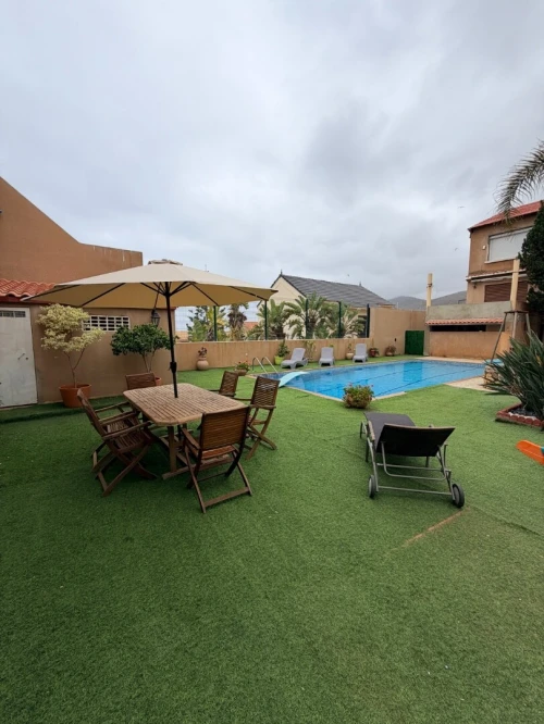Location vacances Villa Oran Ain el turck