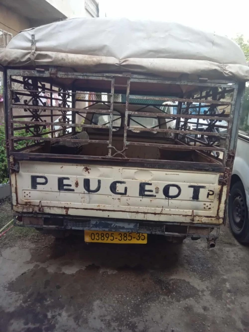 Peugeot 404 1985 404