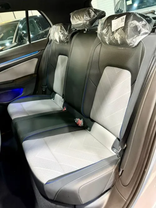 Volkswagen Golf 8 2026 R-Line