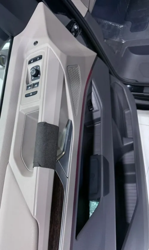 Volkswagen MULTIVAN 2024 CARAT