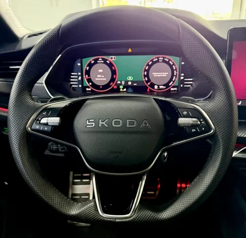 Skoda OKTAVIA 2026 Full option