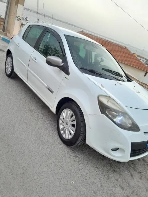 Renault Clio 3 2012 Night and Day