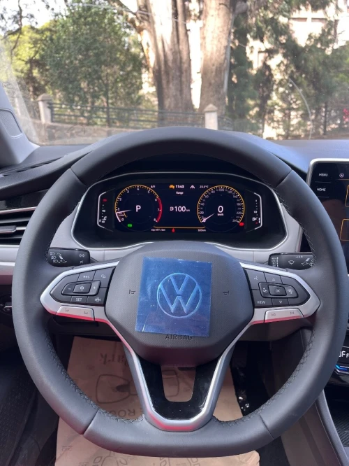 Volkswagen Bora 2025 full options